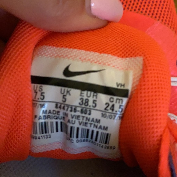 Nike running shoes - Picture 5 of 6